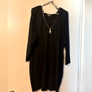 Venus XL black dress